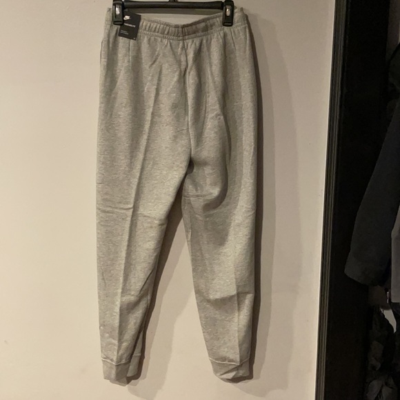 Nike Standard Fit Sweatpants - Picture 6 of 8